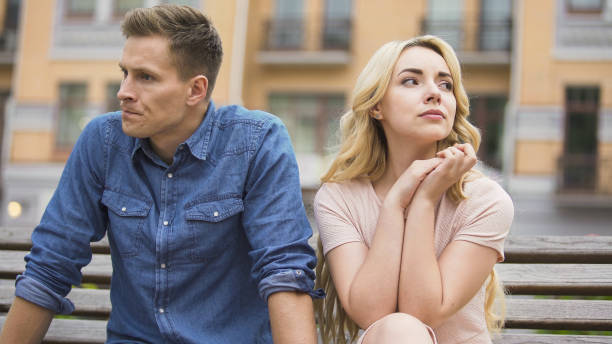 Would you allow your girlfriend to have male friends?