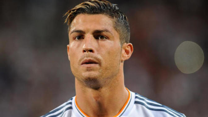 Blonde highlights on dark haired guys?