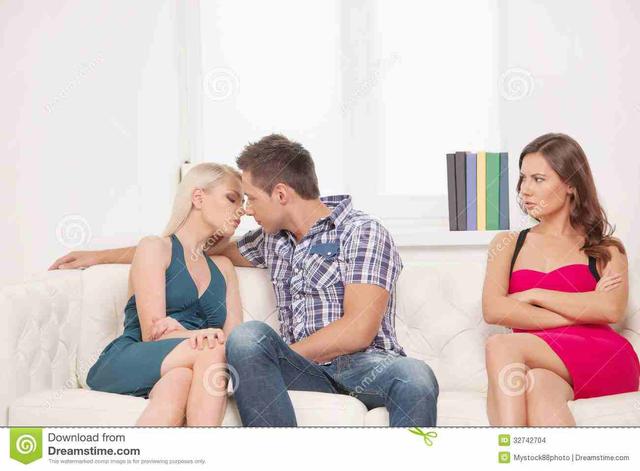 Do women say thing on purpose to make guys jealous? Or to see how they'd react to the mentioning of another guy?