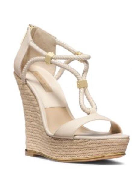Guys, date night shoes for your gf?