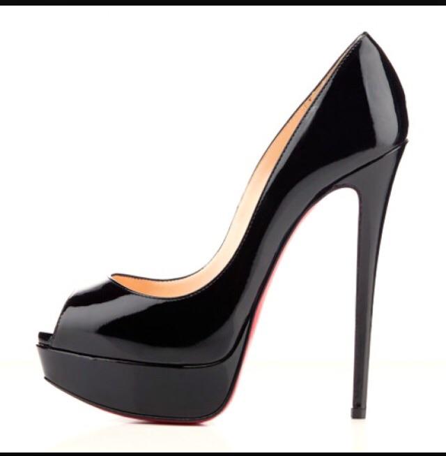 Guys, date night shoes for your gf?
