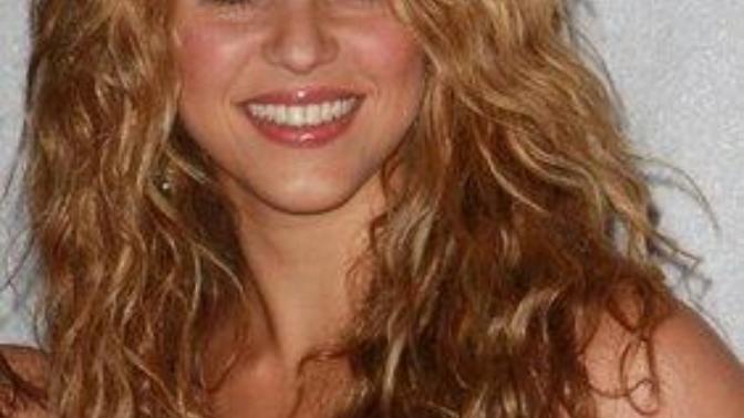 Guys do you like curly/wavy hair?
