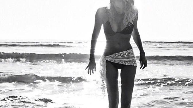 Are wide shoulders on a girl a deal breaker?