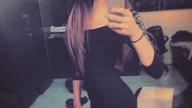 Hey all, is this girl extremely hot? Read the whole question?