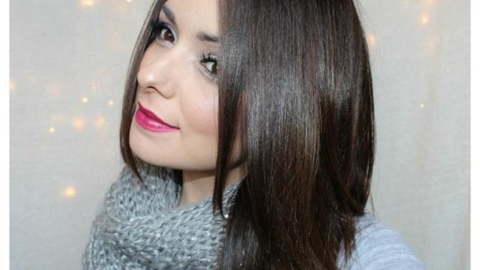 Can some help me? Is any hairdresser around here? I want a different hair color?