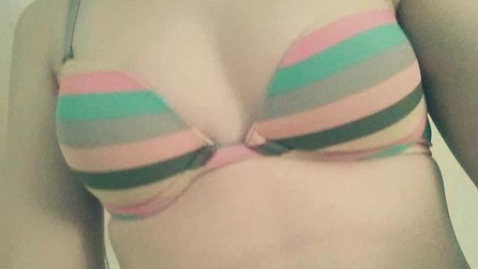 Guys, Am I too disproportionate? (pictures)?