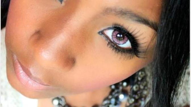Kawaii/cute subculture make-up styles. Which do you think looks best on anyone? Gyaru, or Ulzzang?