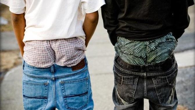 What do you think of guys who sag their pants?