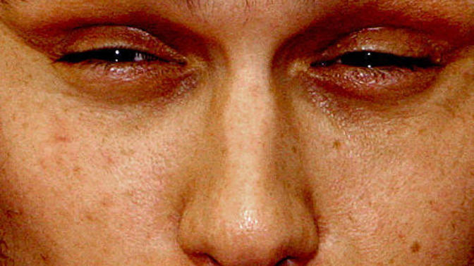 What is with this whole brow raising things that guys do in selfies?