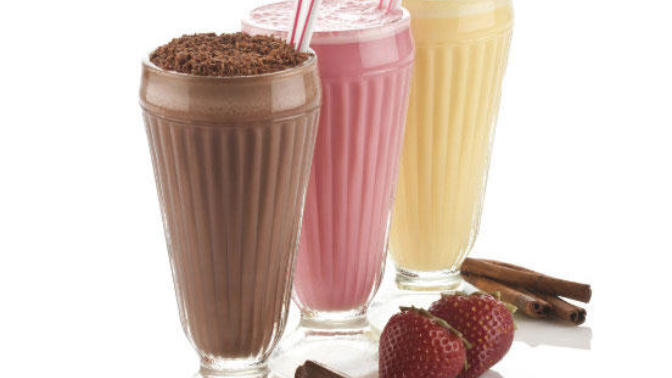 The Great Basic Ice Cream Flavor Debate: Chocolate vs Vanilla vs Strawberry?