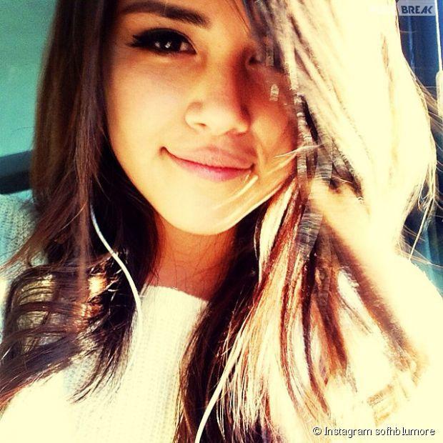 Who's prettier: Ariana Grande or Selena Gomez?