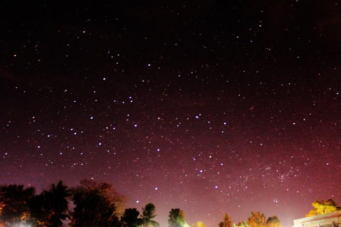 Are there lots of stars visible in the night sky from where you live?