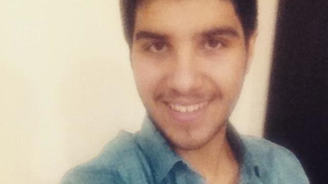 Girls, what do you think about my photos in the links? How would you rate my handsomeness from 1 to 10 :)?