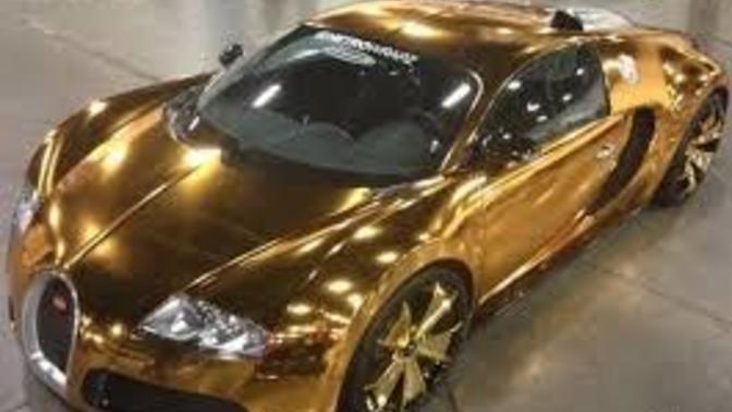 WHICH ONE PINK OR GOLD BUGATTI (: ?