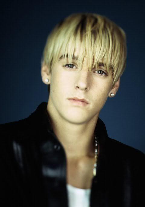 Girls Do You Like Aaron Carter? Is He A Hot Guy To You? Would You Date A Guy Like Him?