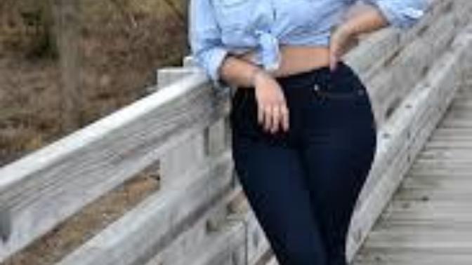 Chubby girls wearing crop tops?