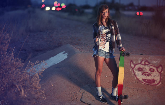 Pursuing a girl who is like-minded vs a girl I have a strong sexual attraction to?