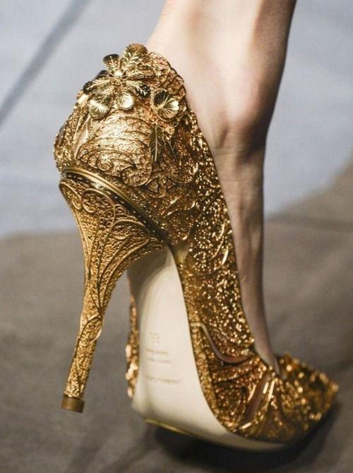 Why do most girls feel like wedges are easier to walk in then heels?