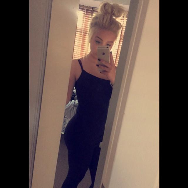 Rate my butt out of 10?