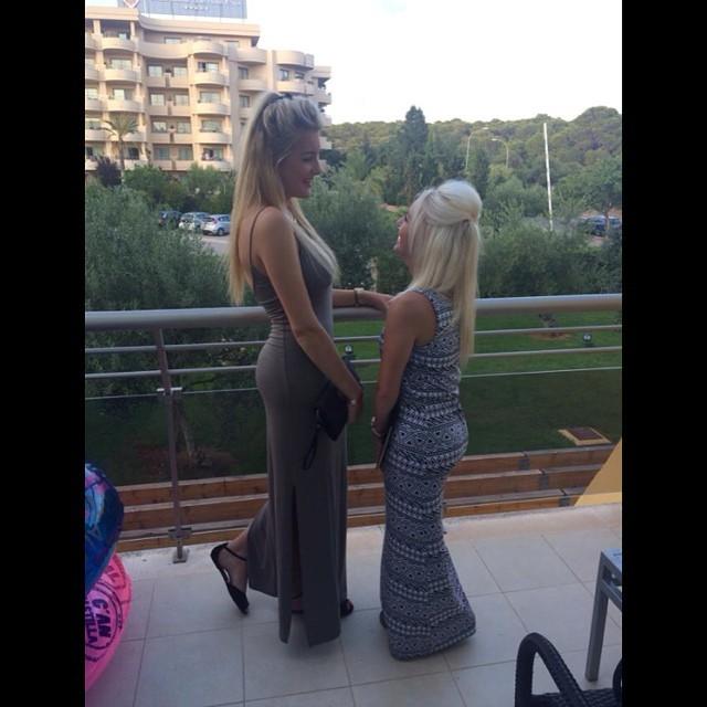 Rate my butt out of 10?