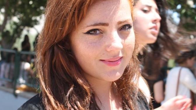 Are hooded eyes or big eyelids more attractive?