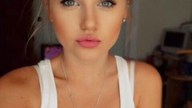 Guys, which makeup look is more attractive?