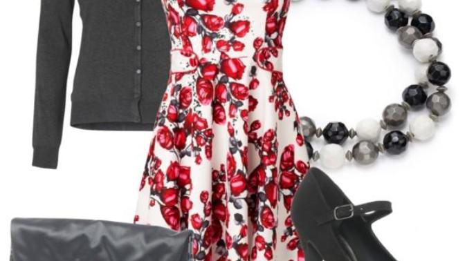 Guys, do you like girls in floral dresses of this style and cut?