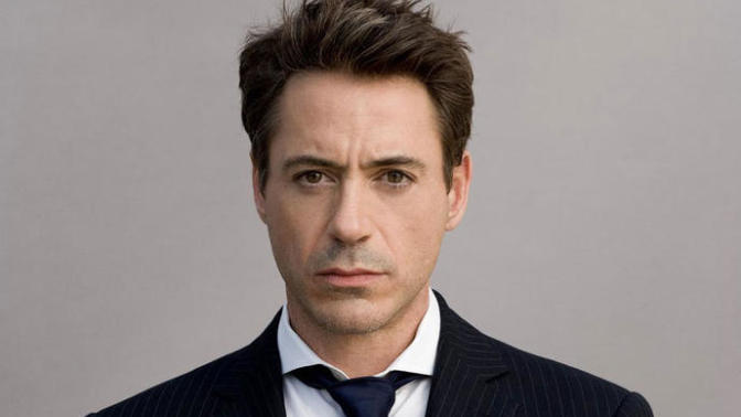 Favorite celebrity male actor you have the hots for ;)?