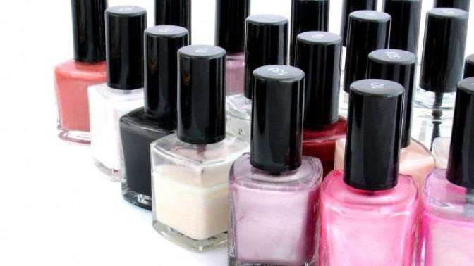Is nailpolish unattractive?