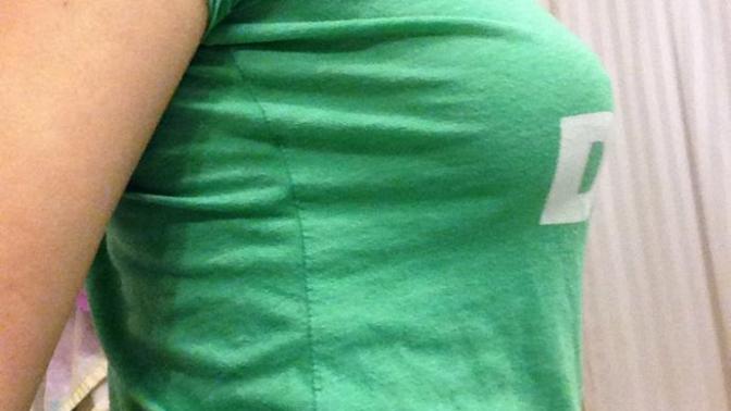 How to not wear a bra with pointy boobs (picture included)?