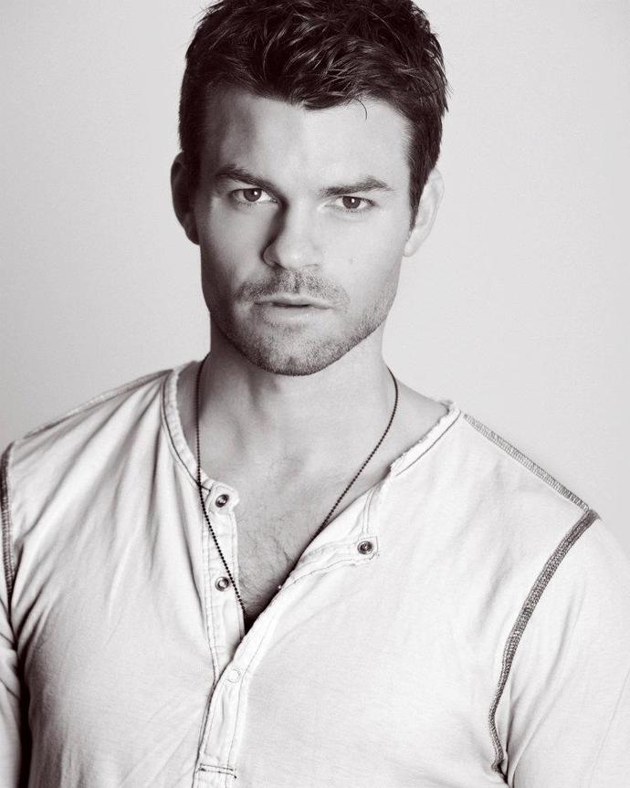 Daniel Gillies, Hot or Not?