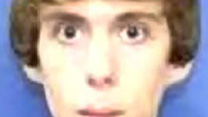 Doesn't dylann roof look like adam lanza?