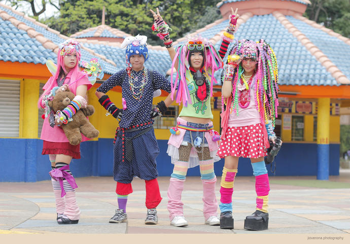 Would you rather be Goth or Decora?