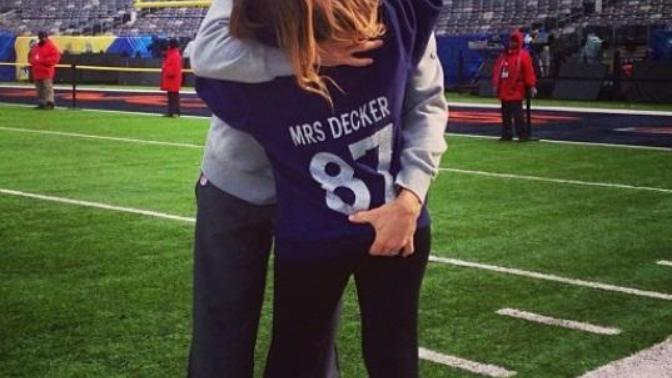 Girls, how do you feel about getting your ass squeezed by your boyfriend when he kisses you in public?