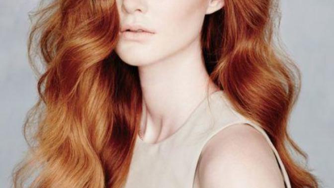 Girls! Post a picture of your favorite hair color you'd like to naturally have. What is that color?