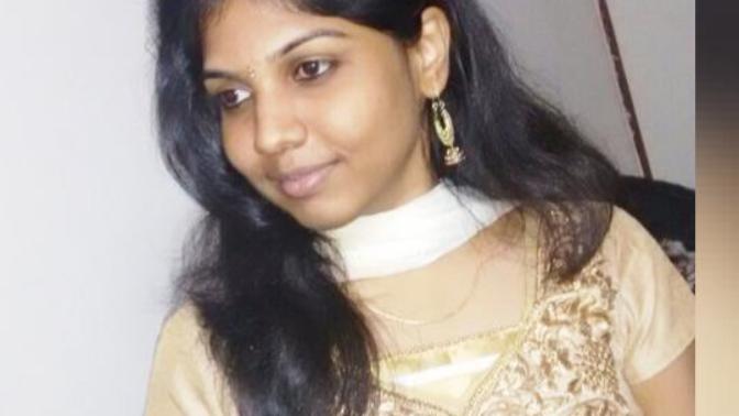 What do you think about Indian girl's dressing style & fashion?