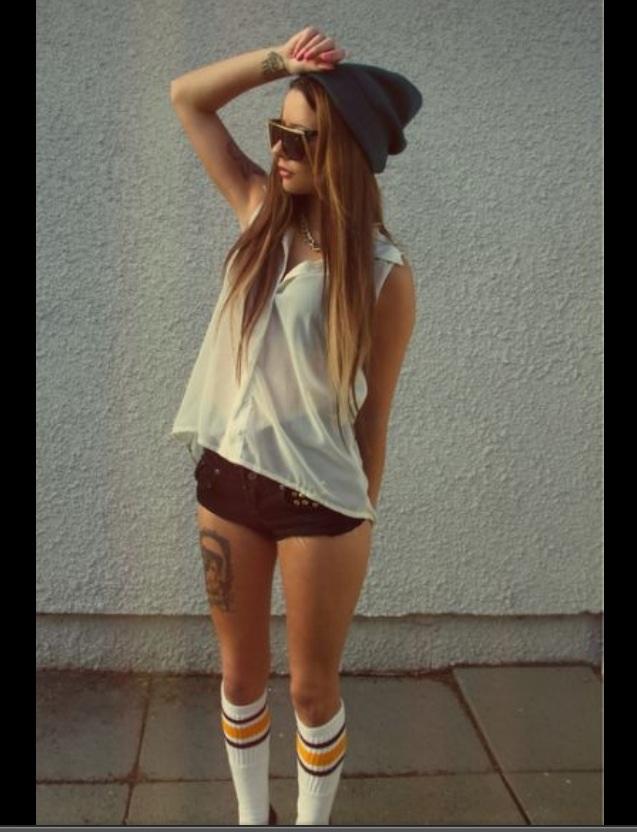 Which of these clothing styles look best on a girl?