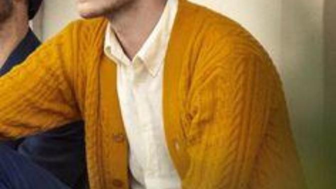 Help me find a way to wear yellow?