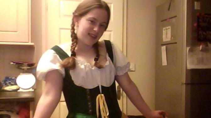 Fancy Dress: How do I look?