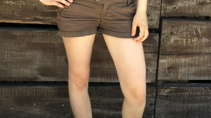 Guess my weight. Does my body look disproportionate?