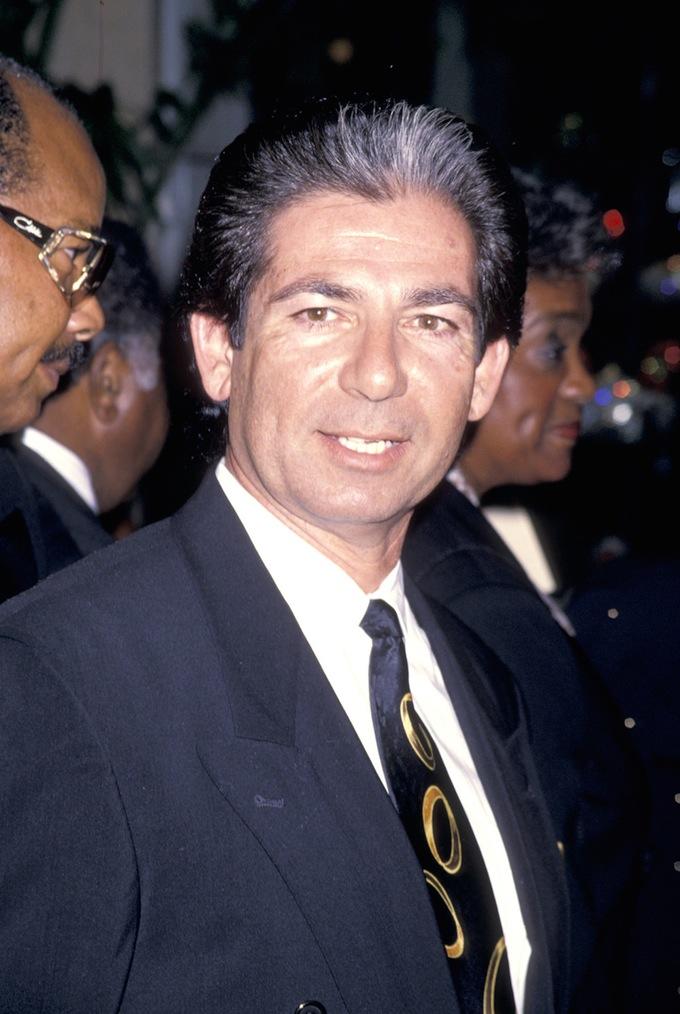 Why do all old Armenian men look similar?