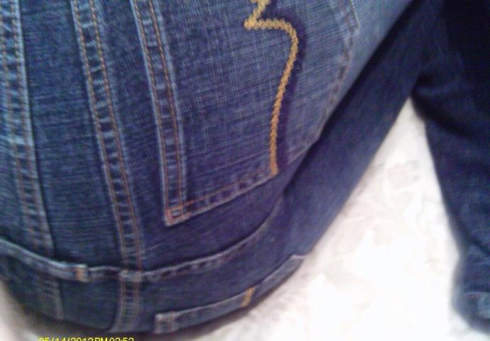 GIRLS and GUYS, how does my butt look? please rate my butt?