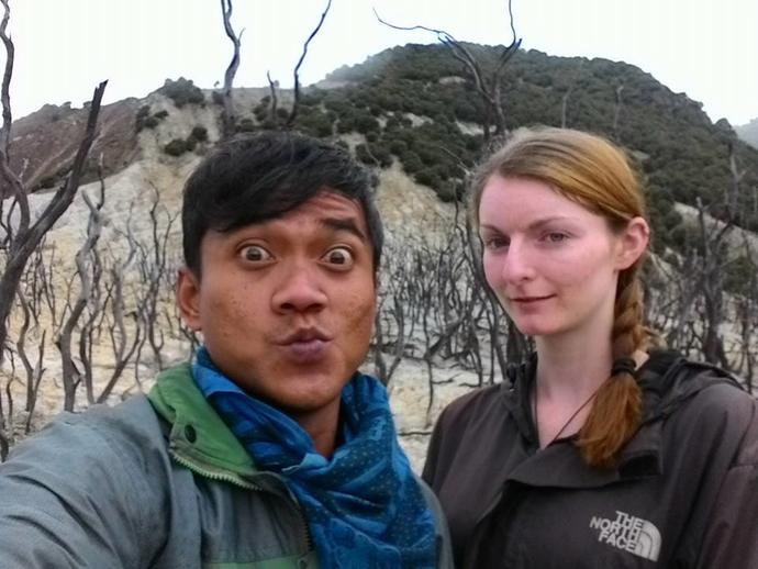 Rate this interacial couple (Indonesian man/British woman)! Who's more attractive the guy or the girl?