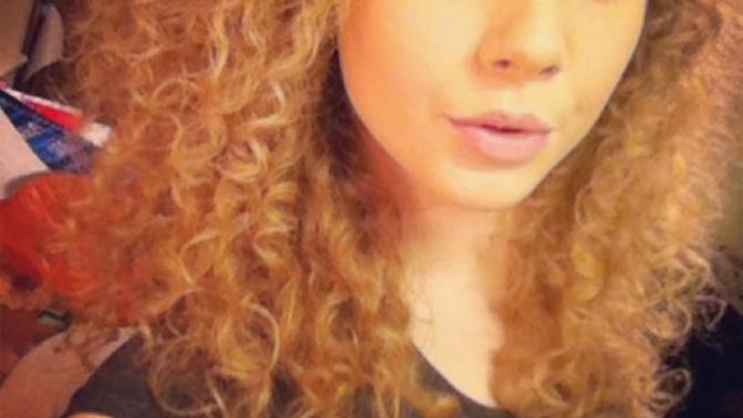 Is a curly pixie cut attractive?