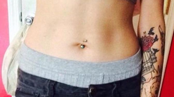 Belly button piercing, pro or con?