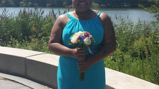 Proposing at a wedding: yes or no?