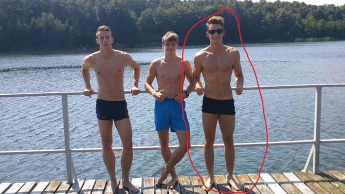 Girls, Do I look tall?
