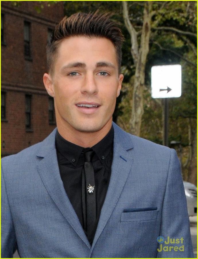I want to get a hair cut and can't decide between these two styles. Which one is better?