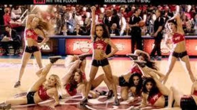 What kind of dancing do the girls perform on Vh1s Hit the floor?