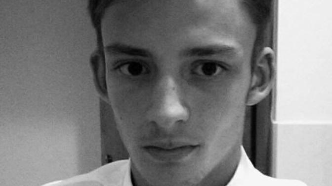 Girls, DO I look "ITALIAN" :D?